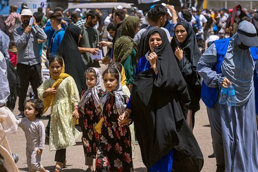 Taliban’dan Sert Önlem: İnternet ve Mobil Kullanım Askıya Alındı