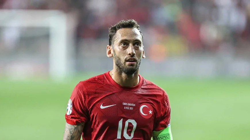 Hakan Çalhanoğlu net konuştu: Transfer söylentileri hakkında açıklama